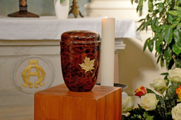 Urn display